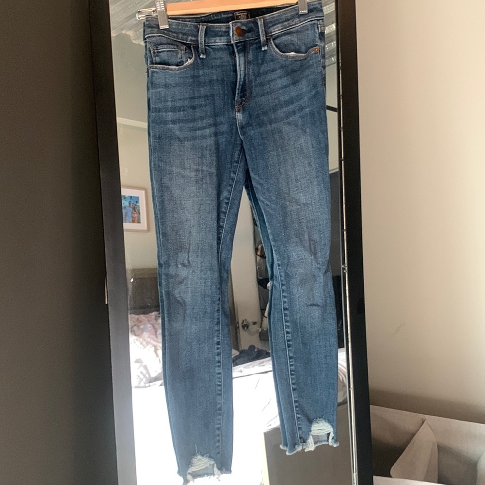 Abercrombie mid rise super skinny ankle jeans size 25S